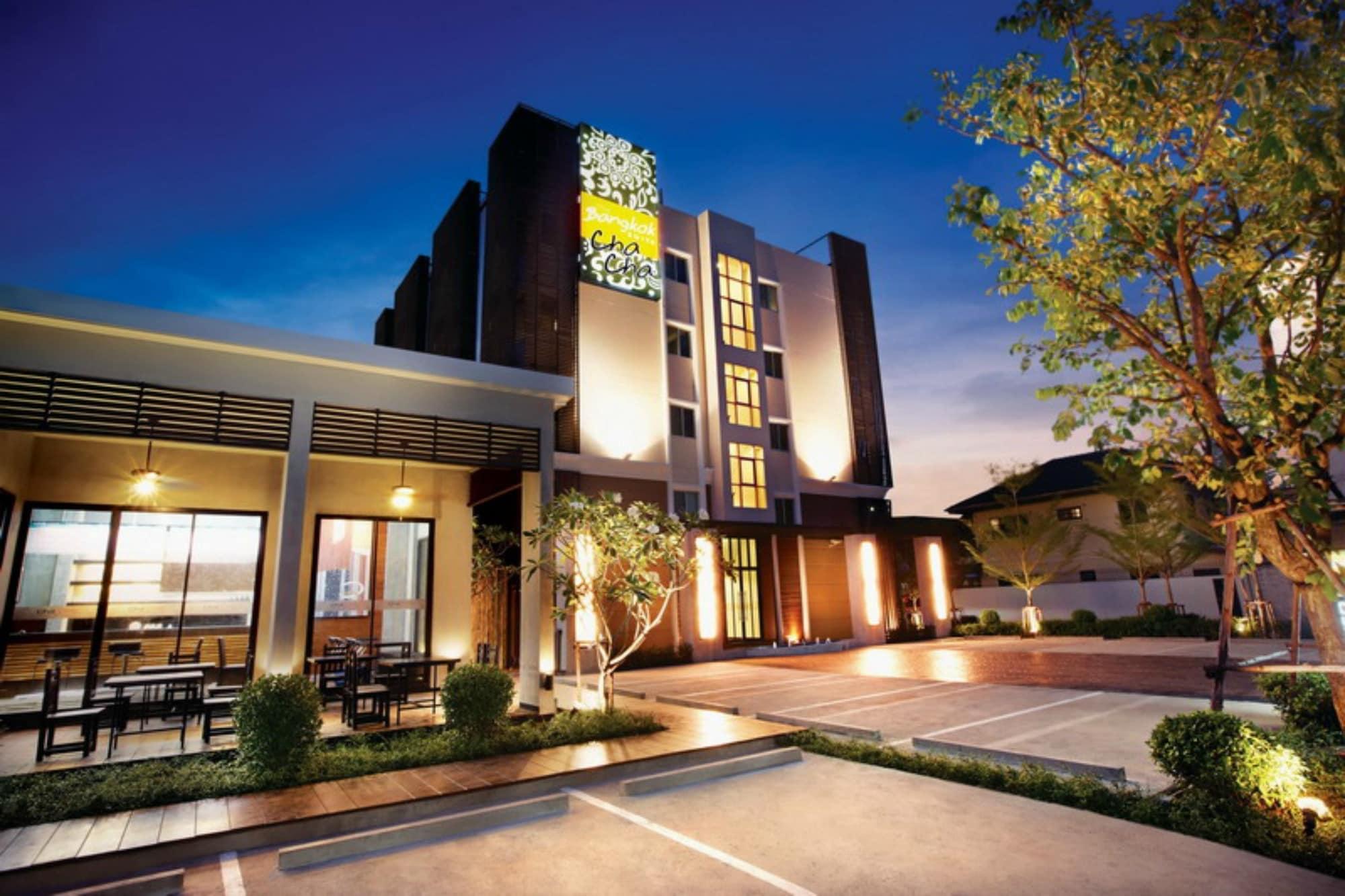 Collection O The Bangkok Cha Cha Suite Banguecoque Exterior foto