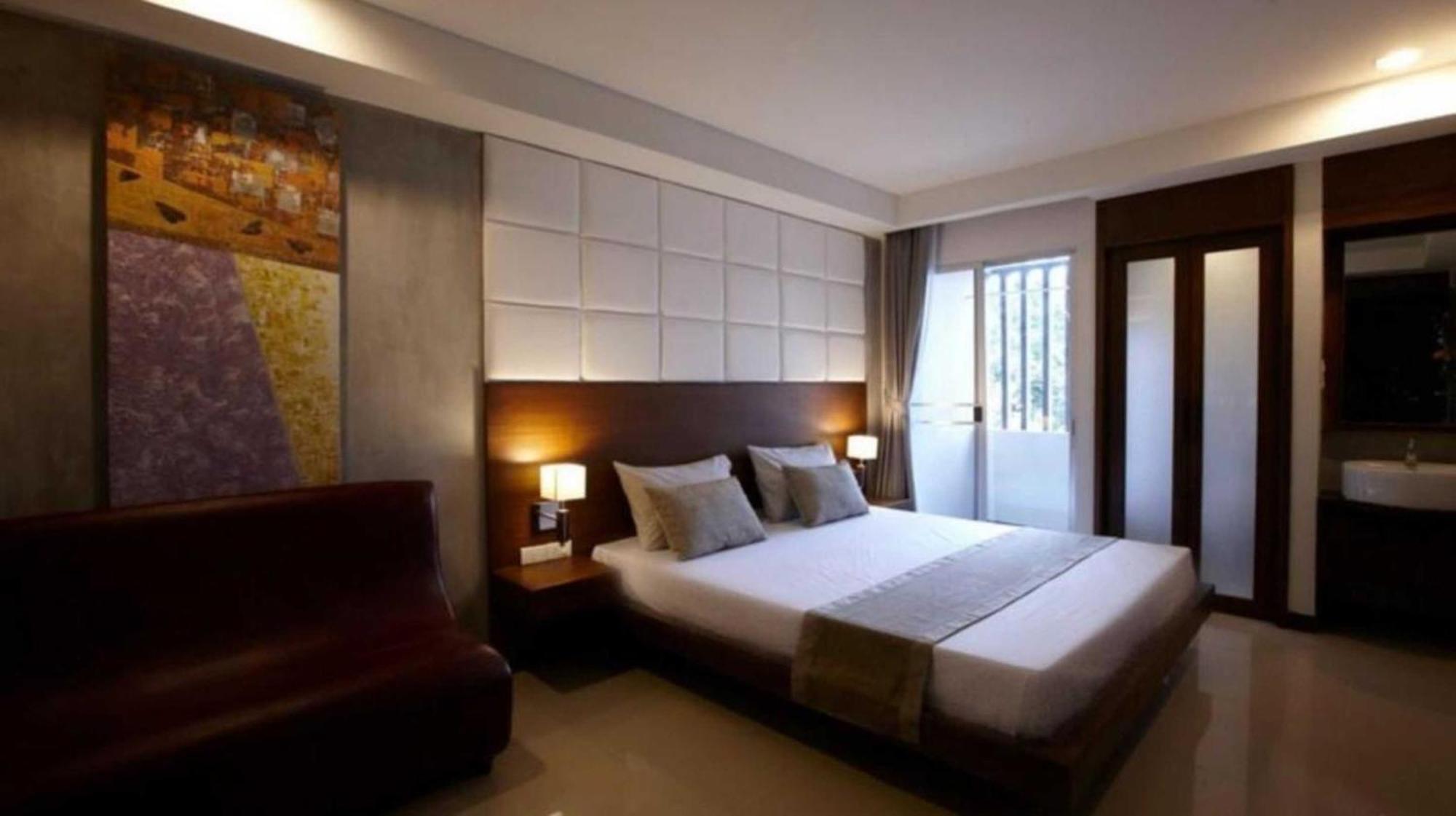 Collection O The Bangkok Cha Cha Suite Banguecoque Exterior foto