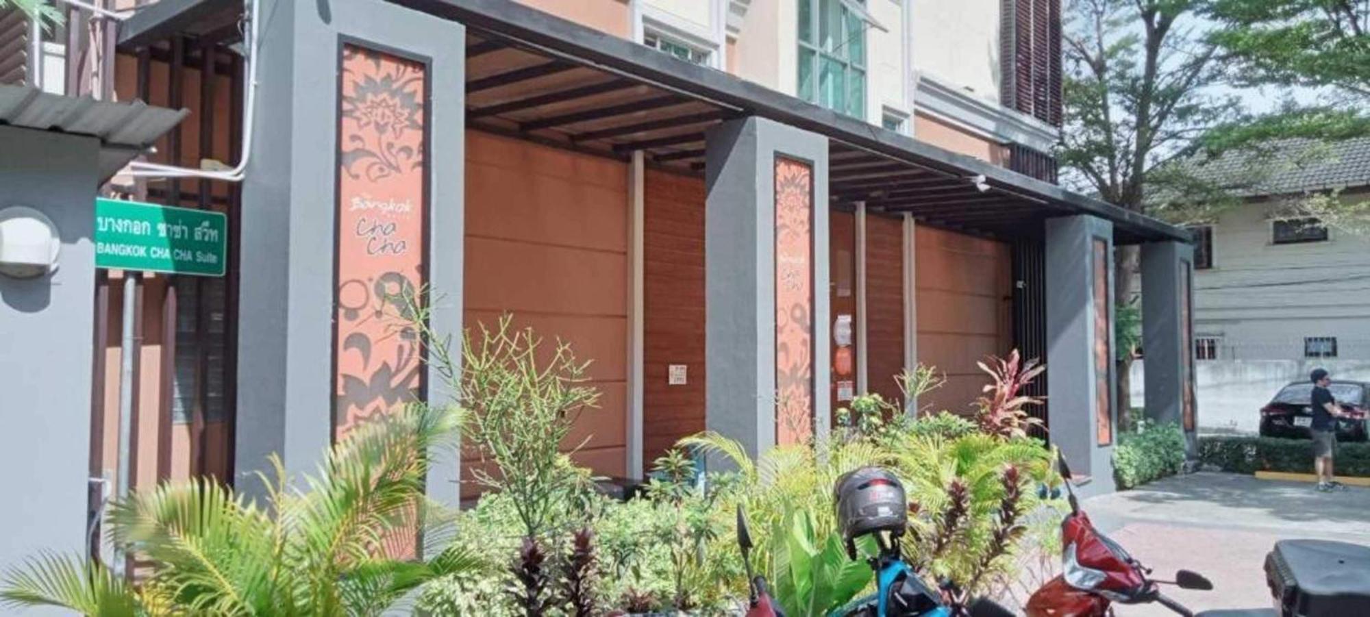 Collection O The Bangkok Cha Cha Suite Banguecoque Exterior foto